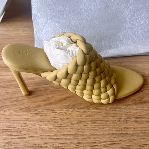 Bottega Venetta sandal s.gomma padded intreccio napa tapioca sandals 37c - Picture 6 of 6